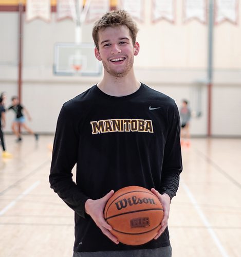 JESSICA LEE / WINNIPEG FREE PRESS

University of Manitoba Forward Simon Hildebrandt is photographed during scrimmage at IG Athletic Centre on April 26, 2022.

Reporter: Mike S.