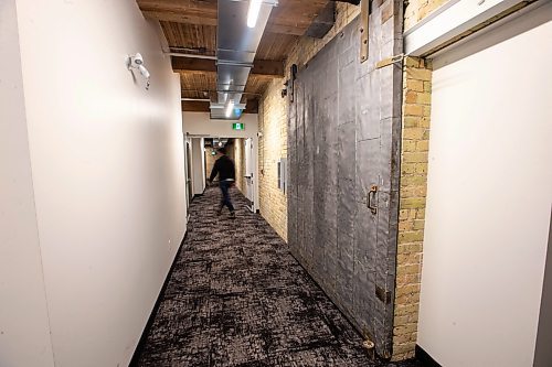 MIKAELA MACKENZIE / WINNIPEG FREE PRESS

The hallway at the Paulin Street Lofts on Friday, Aug. 11, 2023. For Josh real estate story.
Winnipeg Free Press 2023.