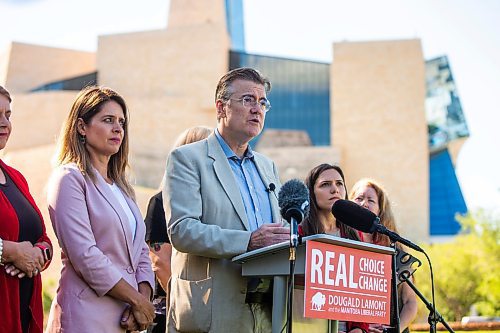 MIKAELA MACKENZIE / WINNIPEG FREE PRESS

Manitoba Liberal leader Dougald Lamont speaks to the media at a press conference across from the Canadian Museum for Human Rights on Monday, Aug. 14, 2023. For Katie May story.
Winnipeg Free Press 2023