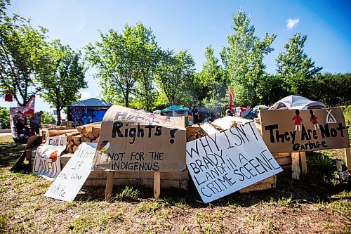 MIKAELA MACKENZIE / WINNIPEG FREE PRESS

Camp Marcedes (beside the Canadian Museum for Human Rights) on Monday, Aug. 14, 2023. For Cierra Bettens story.
Winnipeg Free Press 2023