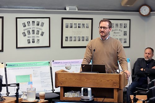 Ian Frank of MNP explains how the needs assessment for the future of the Sportsplex is going during Wednesday's meeting. (Colin Slark/The Brandon Sun)