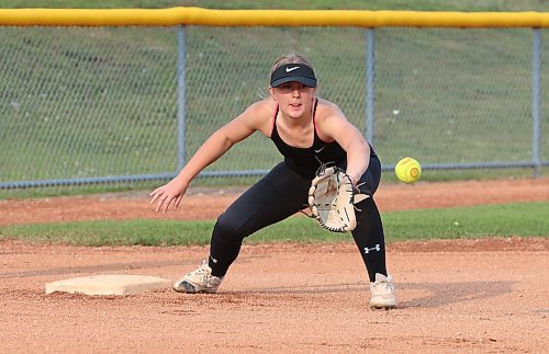 Katie Falkevitch of Russell is one of four pitchers for the Westman Heat. She said the team quickly developed chemistry this season as it heads into Softball Manitoba's under-17 AA provincial tournament this weekend. (Photos by Perry Bergson/The Brandon Sun)
