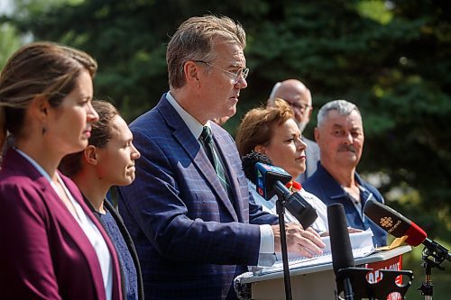Dougald Lamont, Manitoba Liberal Party Leader, holds a campaign press conference about Health Care specifically about Senior Care, at Andrew Mynarski VC Park, Friday morning. (Mike Deal/Winnipeg Free Press)
