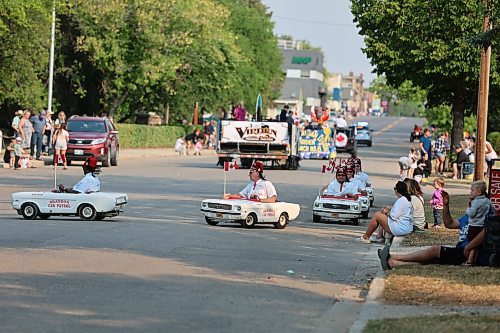 The Brandon Shrine Club’s car patrol entertain Saturday’s crowd by driving in formation during this year’s Virden Indoor Rodeo and Wild West Daze. (Kyle Darbyson/The Brandon Sun)
