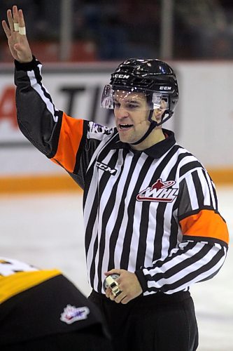 Brandon native Patrick Gagnon referees his last WHL game in March 2016. Gagnon is now working with the MJHL as their director of officiating. (Brandon Sun files)