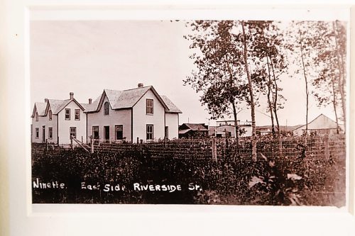 MIKE DEAL / WINNIPEG FREE PRESS
Historical photos hang on the wall of the local laundry in the town of Ninette, MB.
See Ben Waldman story
230815 - Tuesday, August 15, 2023.