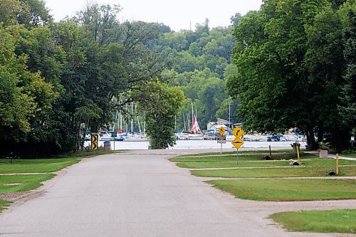 MIKE DEAL / WINNIPEG FREE PRESS
The Pelican Yacht Club on Pelican Lake can be seen down Public Road in the town of Ninette, MB.
See Ben Waldman story
230815 - Tuesday, August 15, 2023.