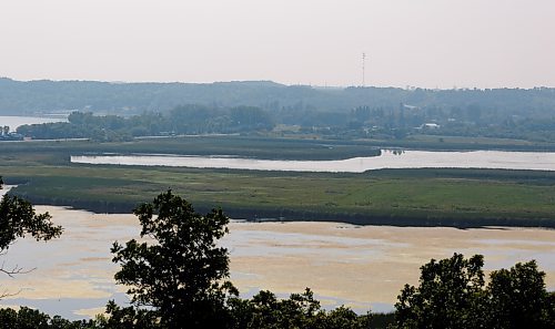 MIKE DEAL / WINNIPEG FREE PRESS
Pelican Lake and the town of Ninette, MB.
See Ben Waldman story
230815 - Tuesday, August 15, 2023.