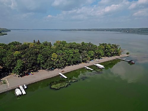 28082023
Clouds are reflected in Pelican Lake on a sunny Monday afternoon. 
(Tim Smith/The Brandon Sun)