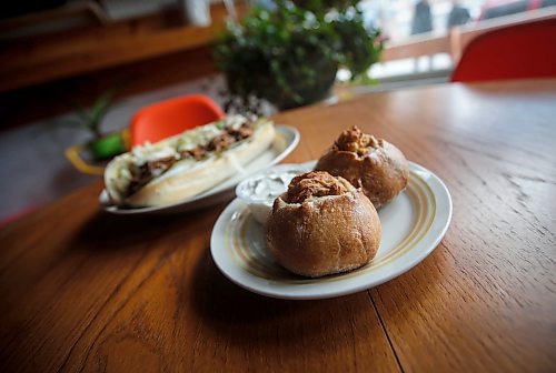 JOHN WOODS / WINNIPEG FREE PRESS
Mischa Decter, right, and Kadin Gray have opened Primo&#x2019;s Deli in the Goodwill Social Club on Portage Avenue in Winnipeg Tuesday, August 29, 2023. Their big sellers are the Randy Newman sandwich and the Knish.

Re: wasney