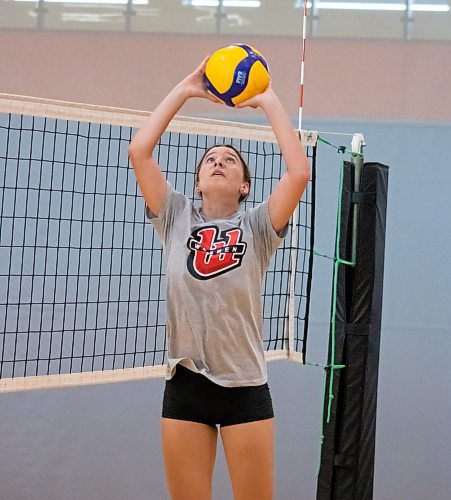 Mike Thiessen / Winnipeg Free Press 
Emily Lavallee is one of the new recruits on the University of Winnipeg Wesmen women&#x2019;s volleyball team. For Mike Sawatzky. 230830 &#x2013; Wednesday, August 30, 2023