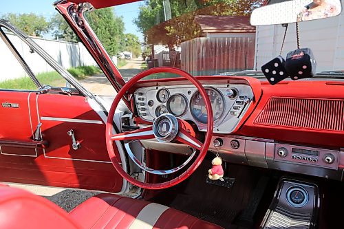 The dashboard, steering column and gauges on Ann and Keith Watt's 1963 Plymouth Fury convertible in Brandon on Thursday. (Michele McDougall/The Brandon Sun)