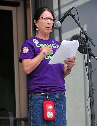 RUTH BONNEVILLE / WINNIPEG FREE PRESS

LOCAL - OD RALLY

International Overdose Awareness Day took place at Legislature steps with Arlene Last-Kolb from MSTH and OAM speaking, along with other supporters Thursday. 

August 31st, 2023

