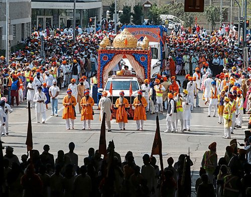 JOHN WOODS / WINNIPEG FREE PRESS
Members of the Manitoba Sikh community celebrate at the Nagar Kirtan parade, an annual celebration of the Guru Granth Sahib, the holy scripture of Sikhism in downtown Winnipeg Sunday, September 3, 2023. 

Re: Abas