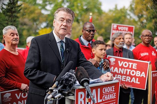 MIKE DEAL / WINNIPEG FREE PRESS
Manitoba Liberal Party Leader, Dougald Lamont, during the party&#x2019;s 2023 Campaign Launch in Parc Comm&#xe9;moratif Elz&#xe9;ar Goulet in St. Boniface, Wednesday morning.
See Danielle DaSilva story
230906 - Wednesday, September 06, 2023.