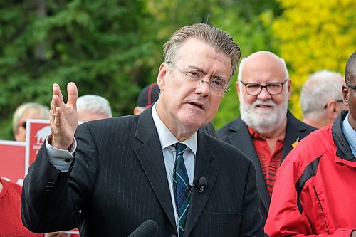 MIKE DEAL / WINNIPEG FREE PRESS
Manitoba Liberal Party Leader, Dougald Lamont, during the party&#x2019;s 2023 Campaign Launch in Parc Comm&#xe9;moratif Elz&#xe9;ar Goulet in St. Boniface, Wednesday morning.
See Danielle DaSilva story
230906 - Wednesday, September 06, 2023.