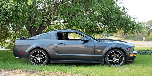 Patsy Desjardin's 2008 Mustang in Brandon on Thursday. (Michele McDougall/The Brandon Sun) 