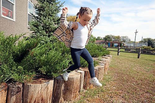 Rosalie Simard, 4, plays at the East End Community Centre on Friday afternoon. (Tim Smith/The Brandon Sun)