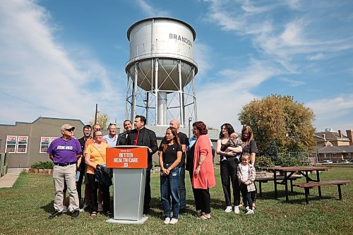 08092023
Brandon East NDP candidate Glen Simard introduces Manitoba NDP leader Wab Kinew during an announcement at the East End Community Centre on Friday afternoon.
(Tim Smith/The Brandon Sun)