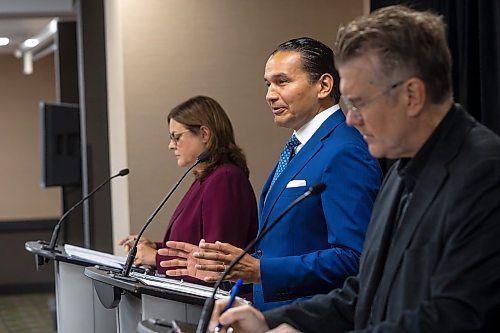 MIKE DEAL / WINNIPEG FREE PRESS
Premier Heather Stefanson (PC), Opposition Leader Wab Kinew (NDP) and Liberal Leader Dougald Lamont take part in the Manitoba Heavy Construction Association&#x2019;s Party Leaders Forum at the Holiday Inn Express, 1740 Ellice Avenue, early Tuesday morning.
See Gabby Piche story
230912 - Tuesday, September 12, 2023.