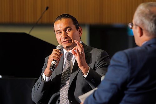 MIKE DEAL / WINNIPEG FREE PRESS
NDP leader, Wab Kinew, outlines his party's action plan in a keynote to the business community and sit down for a fireside chat with Manitoba Chambers of Commerce President and CEO Chuck Davidson.
See Gabby Piche story
230919 - Tuesday, September 19, 2023.