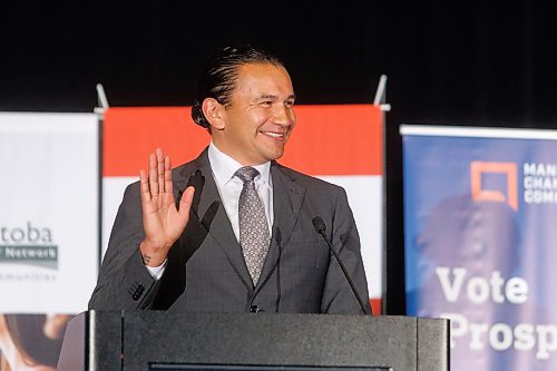 MIKE DEAL / WINNIPEG FREE PRESS
NDP leader, Wab Kinew, outlines his party's action plan in a keynote to the business community and sit down for a fireside chat with Manitoba Chambers of Commerce President and CEO Chuck Davidson.
See Gabby Piche story
230919 - Tuesday, September 19, 2023.