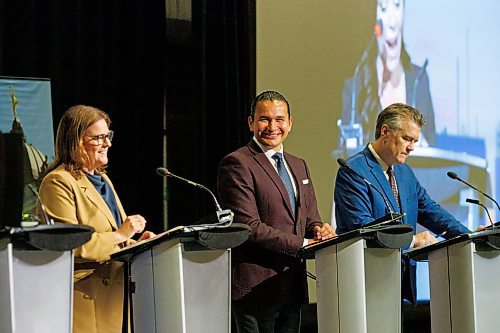 MIKE DEAL / WINNIPEG FREE PRESS
Leaders of the three main provincial parties, PC&#x2019;s Heather Stefanson, NDP&#x2019;s Web Kinew, and Liberal&#x2019;s Dougald Lamont, take part in a debate hosted by the Winnipeg Chamber of Commerce at the RBC Convention Centre Wednesday afternoon.
230920 - Wednesday, September 20, 2023.