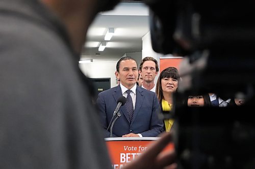Tyler Searle / Winnipeg Free Press

Opposition leader Wab Kinew issued a plea for voters to vote for his party in the upcoming provincial Friday, while flanked by party members at the Tuxedo Community Centre in south Winnipeg. 
September 22, 2023