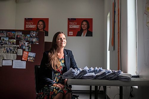 MIKAELA MACKENZIE / WINNIPEG FREE PRESS

NDP candidate Tracy Schmidt at her campaign office in Rossmere on Friday, Sept. 22, 2023. For Danielle story.
Winnipeg Free Press 2023