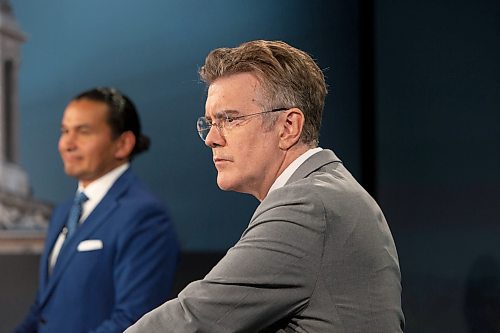 BROOK JONES / WINNIPEG FREE PRESS
Manitoba Liberal Party Leader Dougald Lamont (right) deep in thought moments before the start of the Manitoba Leaders' Debate hosted by CBC, CTV News and Gloobal News at CBC's Studio 41 in Winnipeg, Man., Thursday, Sept. 21, 2023. Manitobans head to the polls in the Manitoba Provincial Election Tuesday, Oct. 3, 2023. 