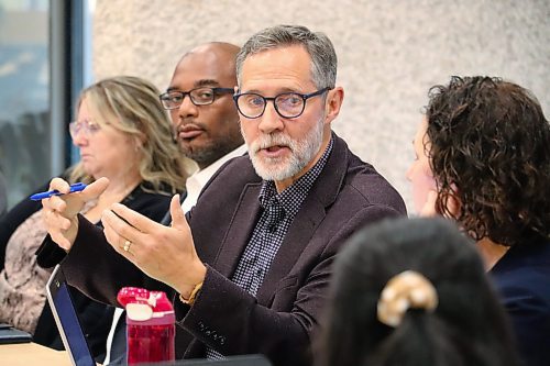 Scott Lamont, Brandon University vice-president of administration and finance, forecasts the school’s 2024-25 operating budget expectations during a Saturday morning Board of Governors meeting on campus. (Kyle Darbyson/The Brandon Sun)