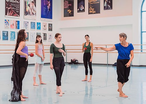 BRADY CORPS PHOTO

RWB Snow White rehearsal
l-r: Royal Winnipeg Ballet company dancers Jaimi Deleau, Taisi Tollasepp, Maggie Weatherdon and Kyra Soo rehearse with stager Claudia de Smet. 

Winnipeg Free Press 2023