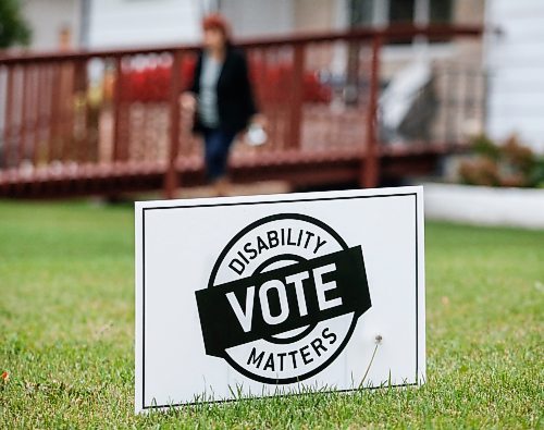 JOHN WOODS / WINNIPEG FREE PRESS
Election signage in Silver Heights, Winnipeg Monday, September  25, 2023. 

Reporter: macintosh