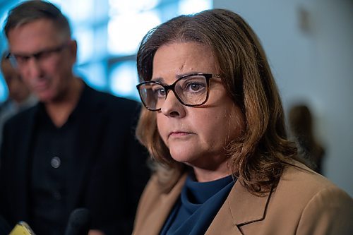 MIKE DEAL / WINNIPEG FREE PRESS
PC&#x2019;s Heather Stefanson is interviewed by the media after the debate.
Leaders of the three main provincial parties, PC&#x2019;s Heather Stefanson, NDP&#x2019;s Web Kinew, and Liberal&#x2019;s Dougald Lamont, take part in a debate hosted by the Winnipeg Chamber of Commerce at the RBC Convention Centre Wednesday afternoon.
230920 - Wednesday, September 20, 2023.