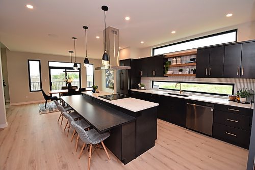 Todd Lewys / Winnipeg Free Press
There are 120 stunning new homes on display in the Manitoba Home Builders' Association's annual Fall Parade of Homes. 