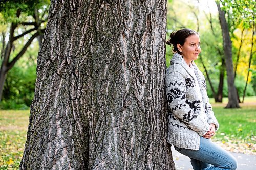 MIKAELA MACKENZIE / WINNIPEG FREE PRESS

Mary Galloway, local filmmaker, at Munson Park on Thursday, Sept. 28, 2023. Her documentary, The Cowichan Sweater, Our Knitted Legacy, is being released next week. For Randall King story.
Winnipeg Free Press 2023.