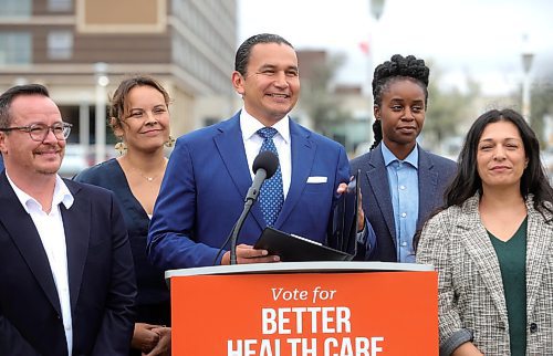 RUTH BONNEVILLE / WINNIPEG FREE PRESS

Local - Wab Presser

NDP leader, Wab Kinew, holds a press conference on the south lawn of the Grace Hospital with his wife, wife, Lisa Monkman and constituents Monday. 

Oct 02, 2023

