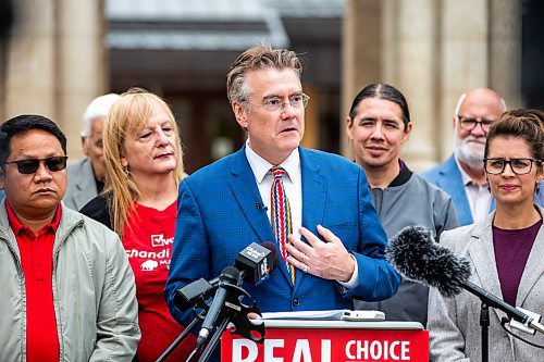 MIKAELA MACKENZIE / WINNIPEG FREE PRESS

Dougald Lamont makes a campaign announcement with other Manitoba Liberal Party candidates at the St. Boniface Cathedral on Monday, Oct. 2, 2023. For Carol story.
Winnipeg Free Press 2023.