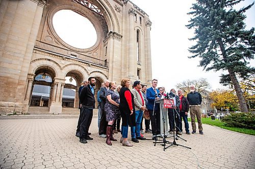 MIKAELA MACKENZIE / WINNIPEG FREE PRESS

Dougald Lamont makes a campaign announcement with other Manitoba Liberal Party candidates at the St. Boniface Cathedral on Monday, Oct. 2, 2023. For Carol story.
Winnipeg Free Press 2023.