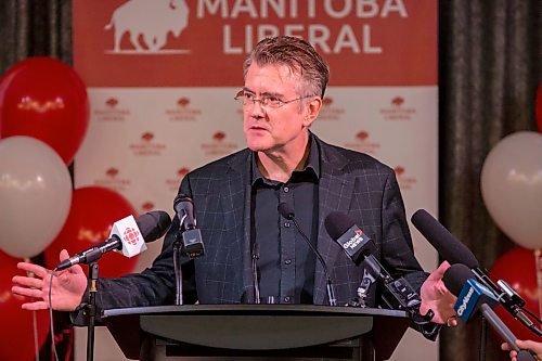 Manitoba Liberal Leader Dougald Lamont speaks at election night party headquarters at the Norwood Hotel in Winnipeg on Tuesday. During his concession speech, Lamont, who lost his seat in St. Boniface, announced he is stepping down as party leader. (Brook Jones/Winnipeg Free Press)
