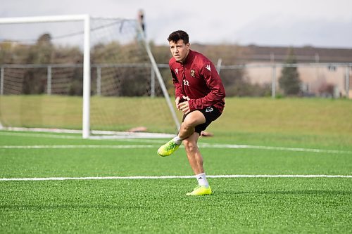 BROOK JONES / WINNIPEG FREE PRESS
Valour FC attacker Matteo de Brienne warming up during the team's practice at Ralph Cantafio Soccer Complex in Winnipeg, Man., Tuesday, Oct. 3, 2023. Valour FC takes on HFX Wanderers FC at IG Field in Winnipeg, Man., Friday, Oct. 6, 2023.