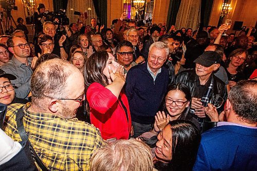 MIKAELA MACKENZIE / WINNIPEG FREE PRESS

Winning Southdale candidate Renee Cable walks into the NDP party headquarters at the Fort Garry Hotel on Tuesday, Oct. 3, 2023. For election story.
Winnipeg Free Press 2023.