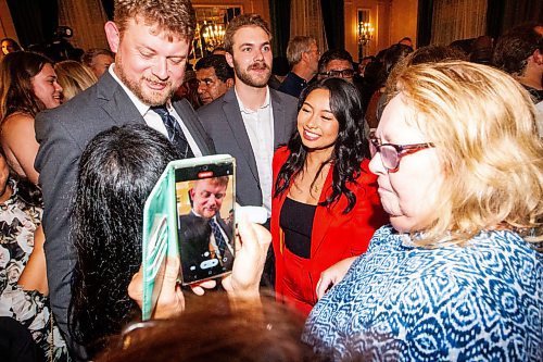 MIKAELA MACKENZIE / WINNIPEG FREE PRESS

Winning Radisson candidate Jelynn Dela Cruz walks into the NDP party headquarters at the Fort Garry Hotel on Tuesday, Oct. 3, 2023. For election story.
Winnipeg Free Press 2023.