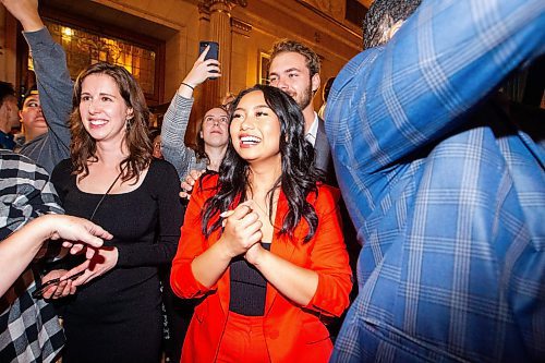 MIKAELA MACKENZIE / WINNIPEG FREE PRESS

Winning Radisson candidate Jelynn Dela Cruz walks into the NDP party headquarters at the Fort Garry Hotel on Tuesday, Oct. 3, 2023. For election story.
Winnipeg Free Press 2023.