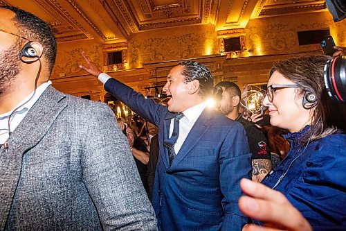 MIKAELA MACKENZIE / WINNIPEG FREE PRESS

NDP leader and new premier Wab Kinew walks into the NDP party headquarters at the Fort Garry Hotel on Tuesday, Oct. 3, 2023. For election story.
Winnipeg Free Press 2023.