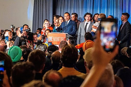MIKAELA MACKENZIE / WINNIPEG FREE PRESS

NDP leader and new premier Wab Kinew makes his acceptance speech at the NDP party headquarters at the Fort Garry Hotel on Tuesday, Oct. 3, 2023. For election story.
Winnipeg Free Press 2023.