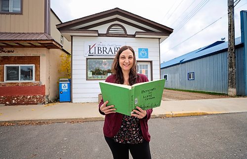 RUTH BONNEVILLE / WINNIPEG FREE PRESS 
49.8 - Glenboro feature 
Glenboro Field Trip with stop at Stockton Ferry which is nearby. Photo of Kelly Tirschman – librarian. 
AV Kitching (she/her) Arts & Life writer