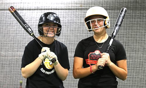 Kendall Charles of Virden, left, and Kaylee Rank of Brandon are among the Westman players who have entered the 222 program now being offered in Brandon by Faron Asham. (Perry Bergson/The Brandon Sun)
Oct. 3, 2023
