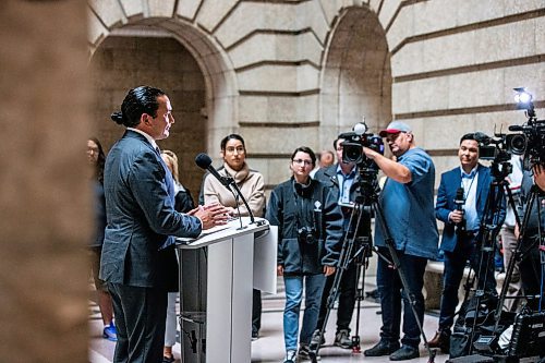 MIKAELA MACKENZIE / WINNIPEG FREE PRESS

Premier-elect Wab Kinew speaks with the media at the Manitoba Legislative Building on Wednesday, Oct. 4, 2023. For &#x2014; story.
Winnipeg Free Press 2023.