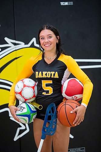 BROOK JONES / WINNIPEG FREE PRESS
Dakota Collegiate Lancers athlete Payton Cvetkovic wears No. 5 while playing volleyball for the local high school. The Grade 11 student, who is pictured inside the school's gym in Winnipeg, Man., Tuesday, sept. 26, 2023, has played on 11 school sports for the Lancers, such as cross country, track &amp; field, lacrosse, volleyball, basketball, soccer and rugby. 